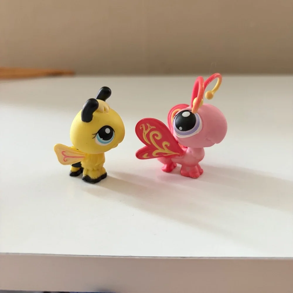 Littlest Pet Shop Butterfly #202 Bee #201 Pet Pairs Hasbro Authentic G2 LPS